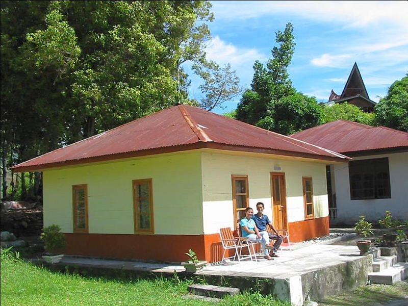 Tuk Tuk Timbul Bungalows מראה חיצוני תמונה